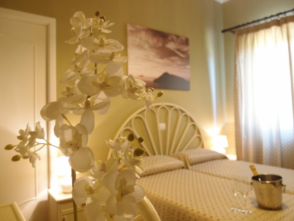 Pietra Pomice Hotel Đảo Lipari Ngoại thất bức ảnh