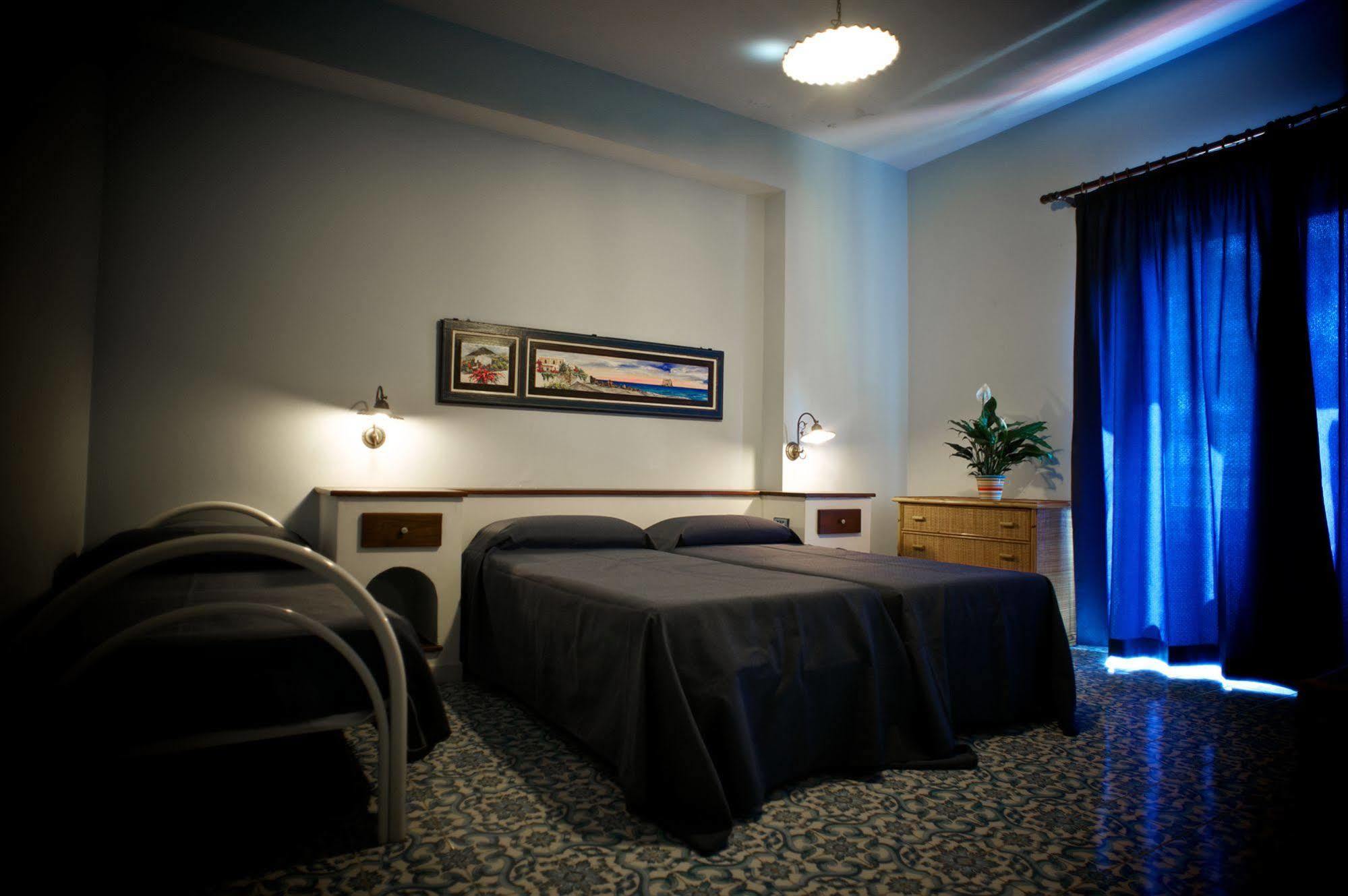 Pietra Pomice Hotel Đảo Lipari Ngoại thất bức ảnh