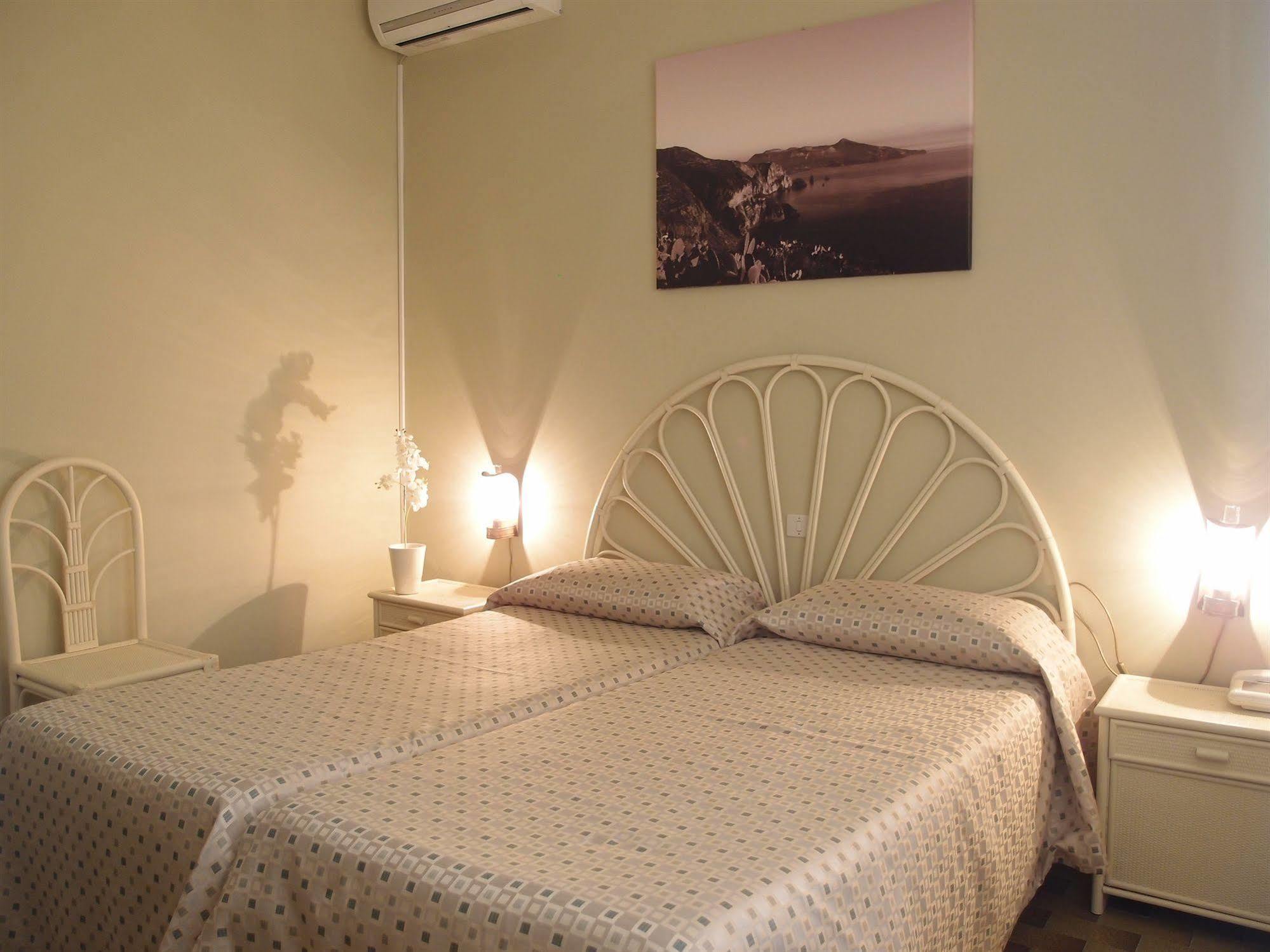 Pietra Pomice Hotel Đảo Lipari Ngoại thất bức ảnh
