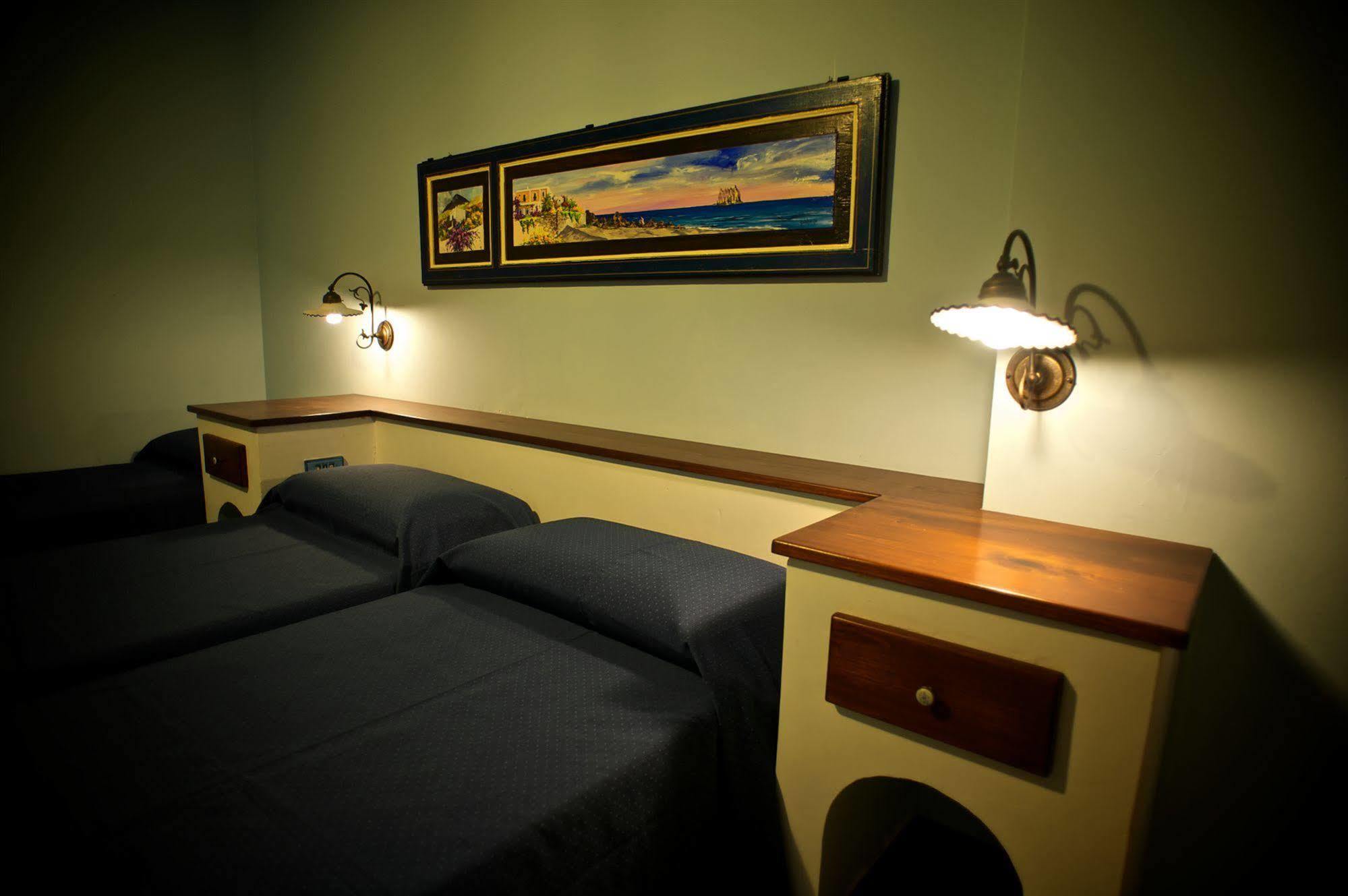 Pietra Pomice Hotel Đảo Lipari Ngoại thất bức ảnh